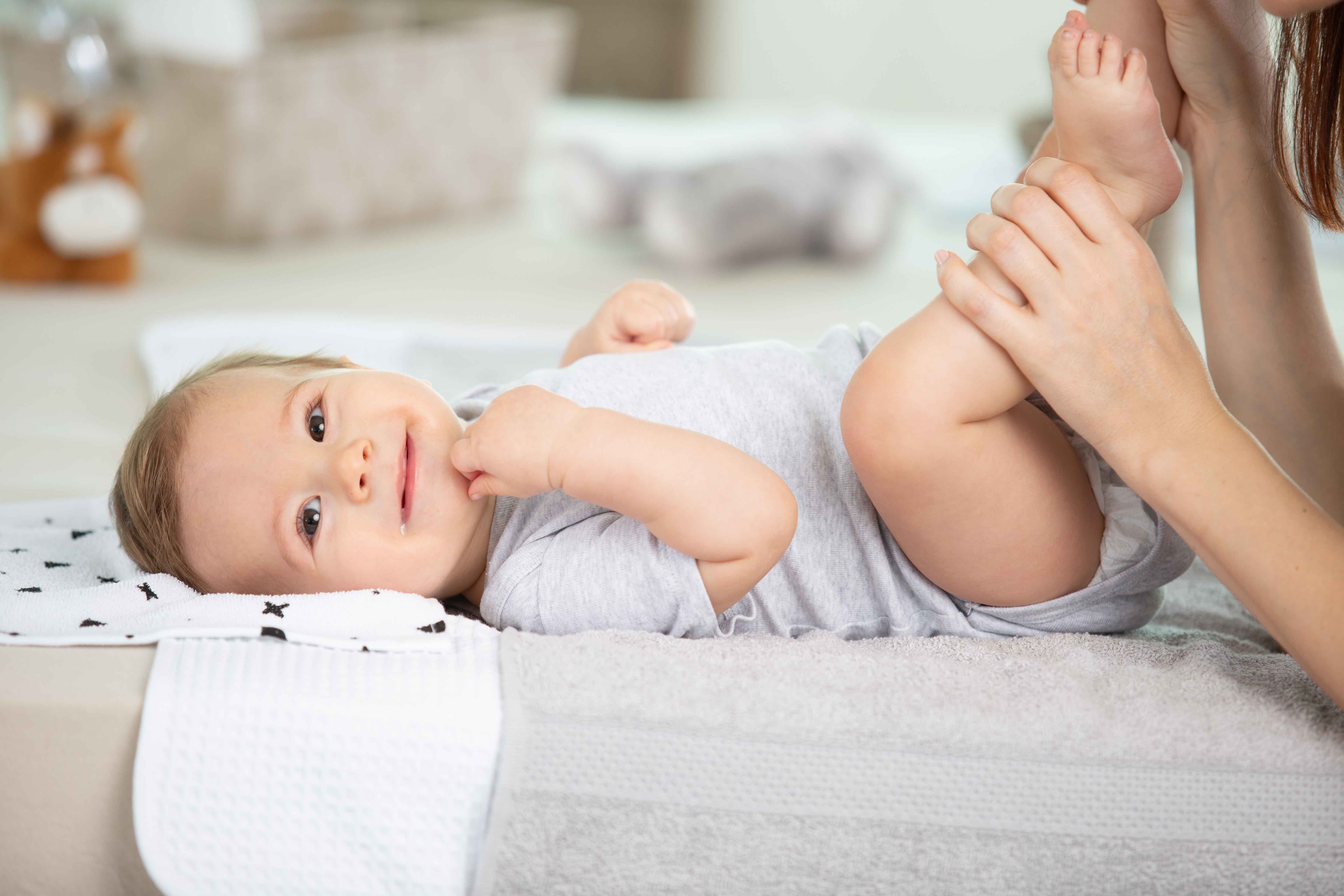 Nieregularny rytm dnia niemowlaka – jak wpływa na zachowanie dziecka?